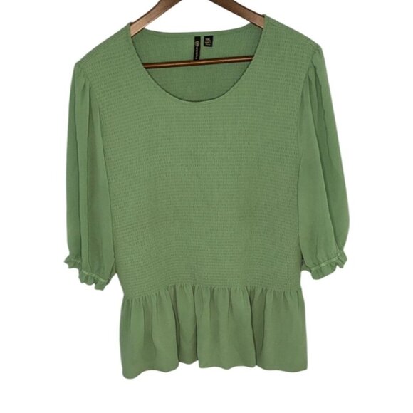 Green Smocked Peplum Blouse With Sheer Puff Sleeves & Ruffled Hem XXL By Versona - Picture 1 of 11
